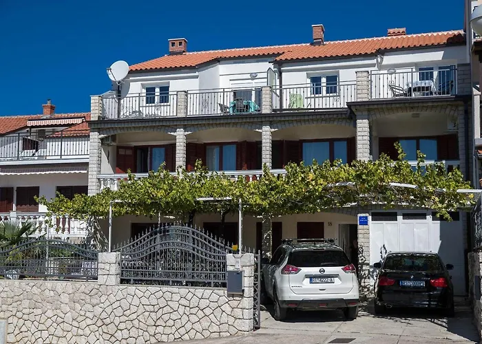 Apartments Baretic